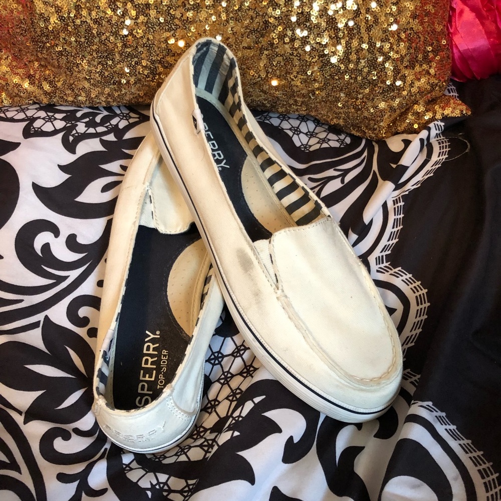 White Sperry Shoes Sz 8.5